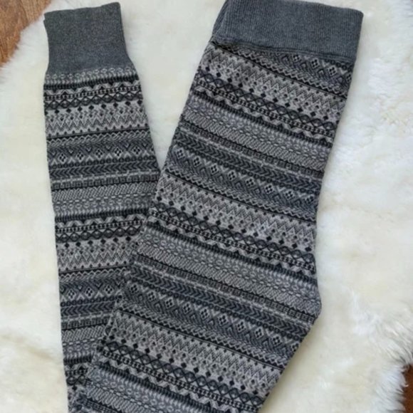 Roots Women's Patterned Fair Isle Knit Leggings - Picture 2 of 12